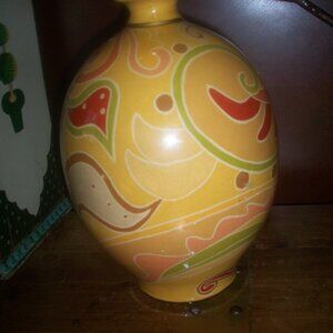 Jill Rosenwald Toyo Next Yellow Organic Swirl Mod Vase Collectable Item, flawed